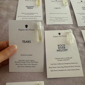 Regime des Fleurs Discovery Set Samples